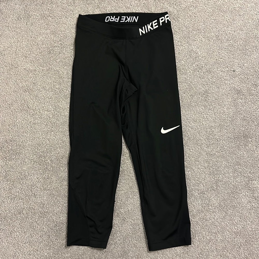 Nike PRO Dri-Fit Capri Leggings